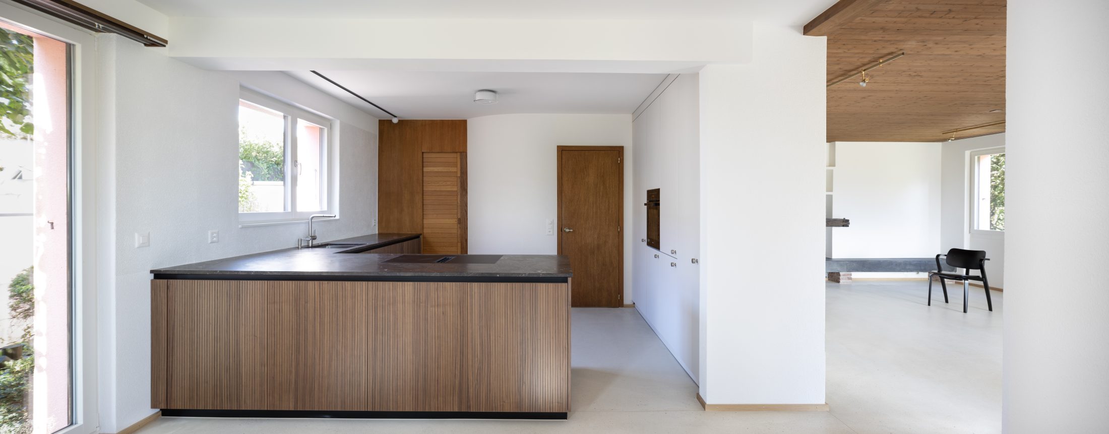 Atelier Ilex, Sanierung EFH ‚Pinkes Haus‘ in Oberwil-Lieli, AG