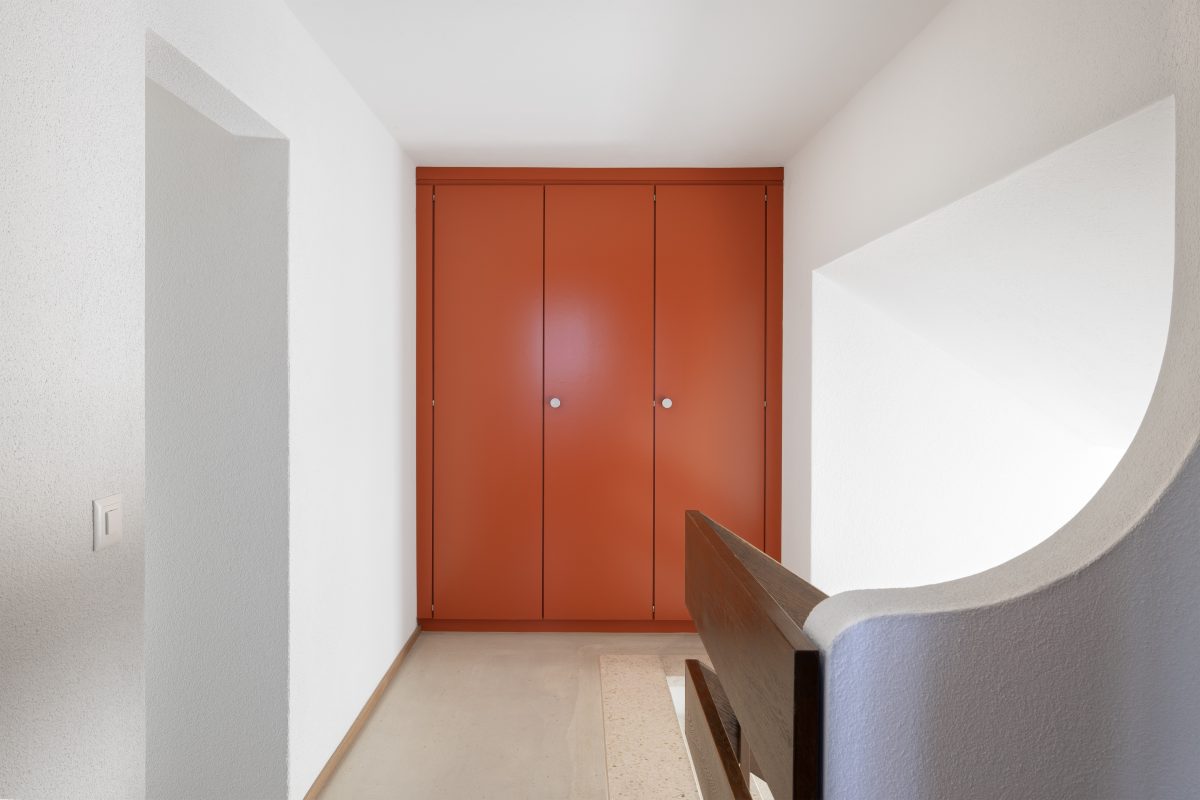 Atelier Ilex, Sanierung EFH ‚Pinkes Haus‘ in Oberwil-Lieli, AG