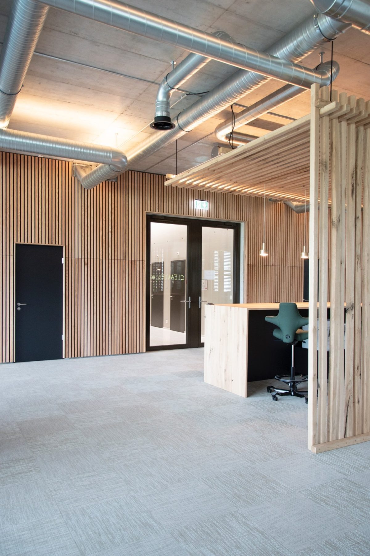 Atelier Ilex, Büroausbau ‚Square One‘ Z1N1 Root, LU